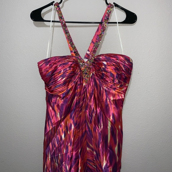 Women’s Flowy Dress - Picture 2 of 3